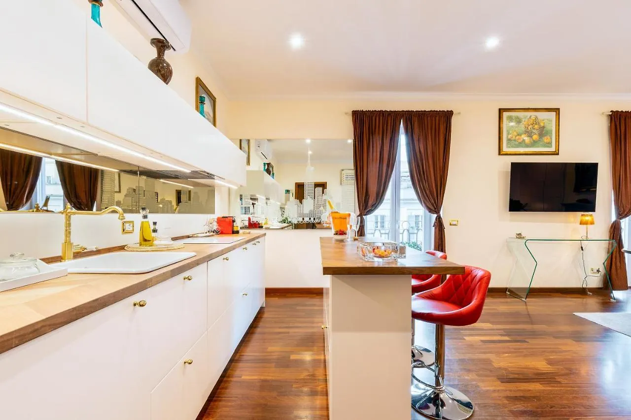 Atticus Luxury Studio In The Heart Of Ancient Rome Apartment 0*,  Italy